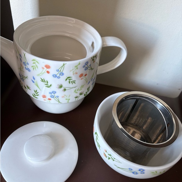 Davids Tea Simplicity Nesting Set for One - Picture 4 of 7